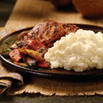 Idahoan Buttery Homestyle Mashed Potatoes Served with Chicken