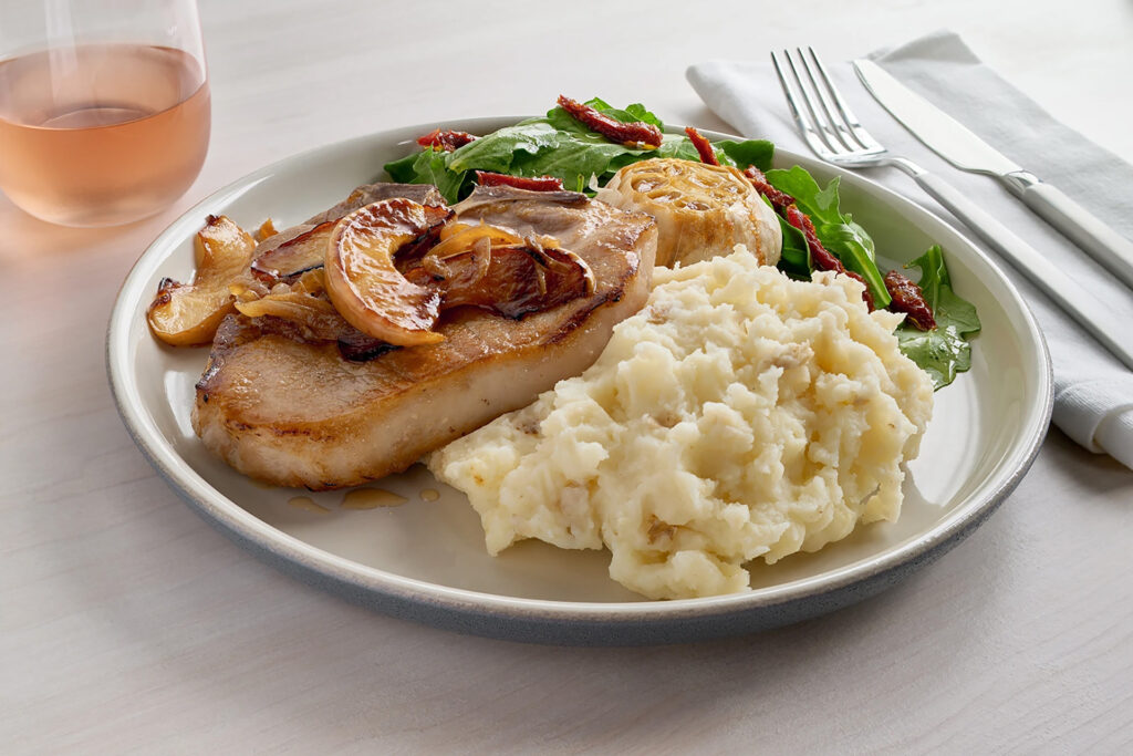 Seasonal Pork Chop and Mashed Potatoes by Idahoan